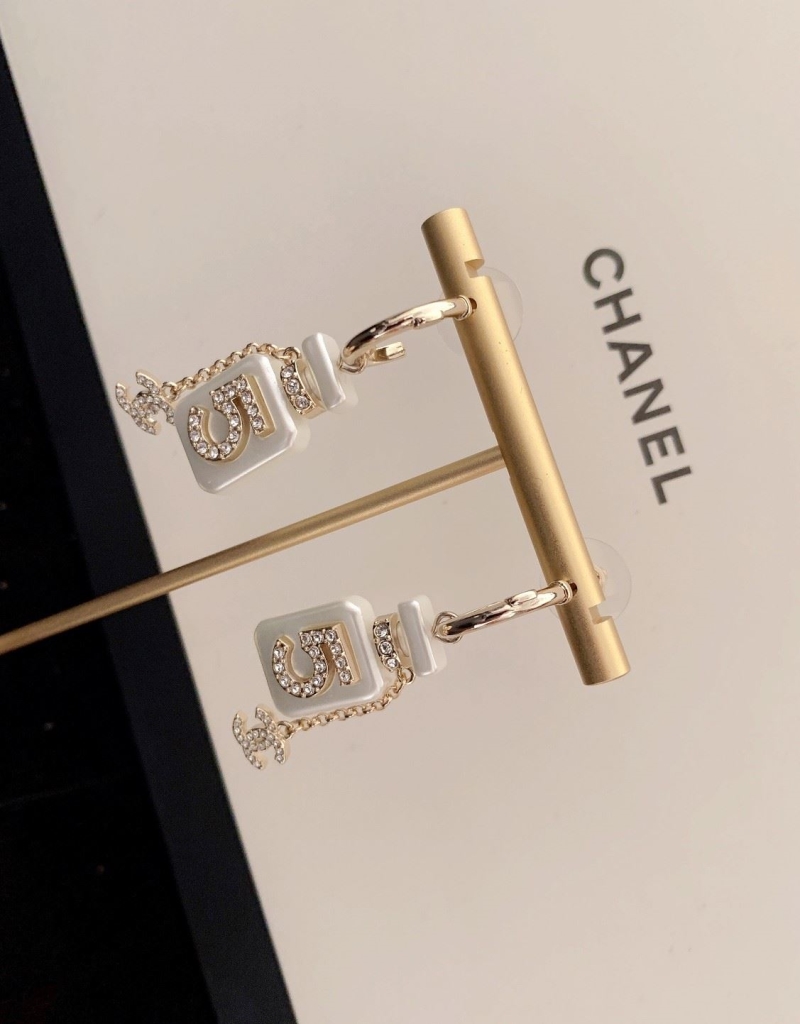 Ch**el earrings
